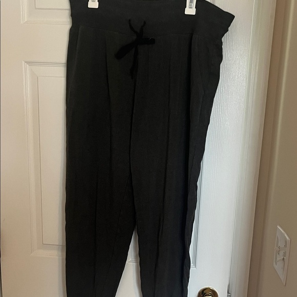 Cuddl Duds Dark Grey Pants - Picture 1 of 3